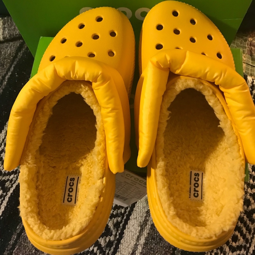 Crocs Classic Lined Neo Puff Clog NWT Size 9W HTF